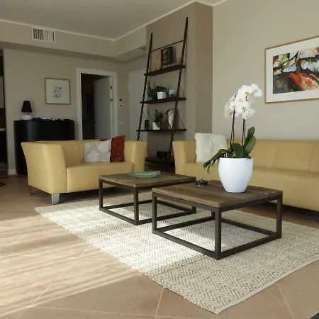 Luxurious In Sardinia Near Spiaggia Salina Apartman Olbia