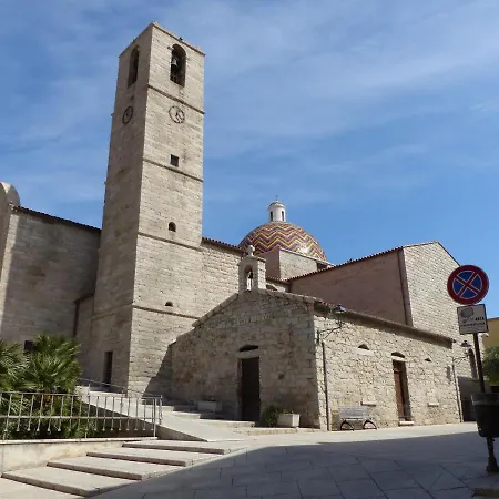 Luxurious In Sardinia Near Spiaggia Salina Apartment Olbia
